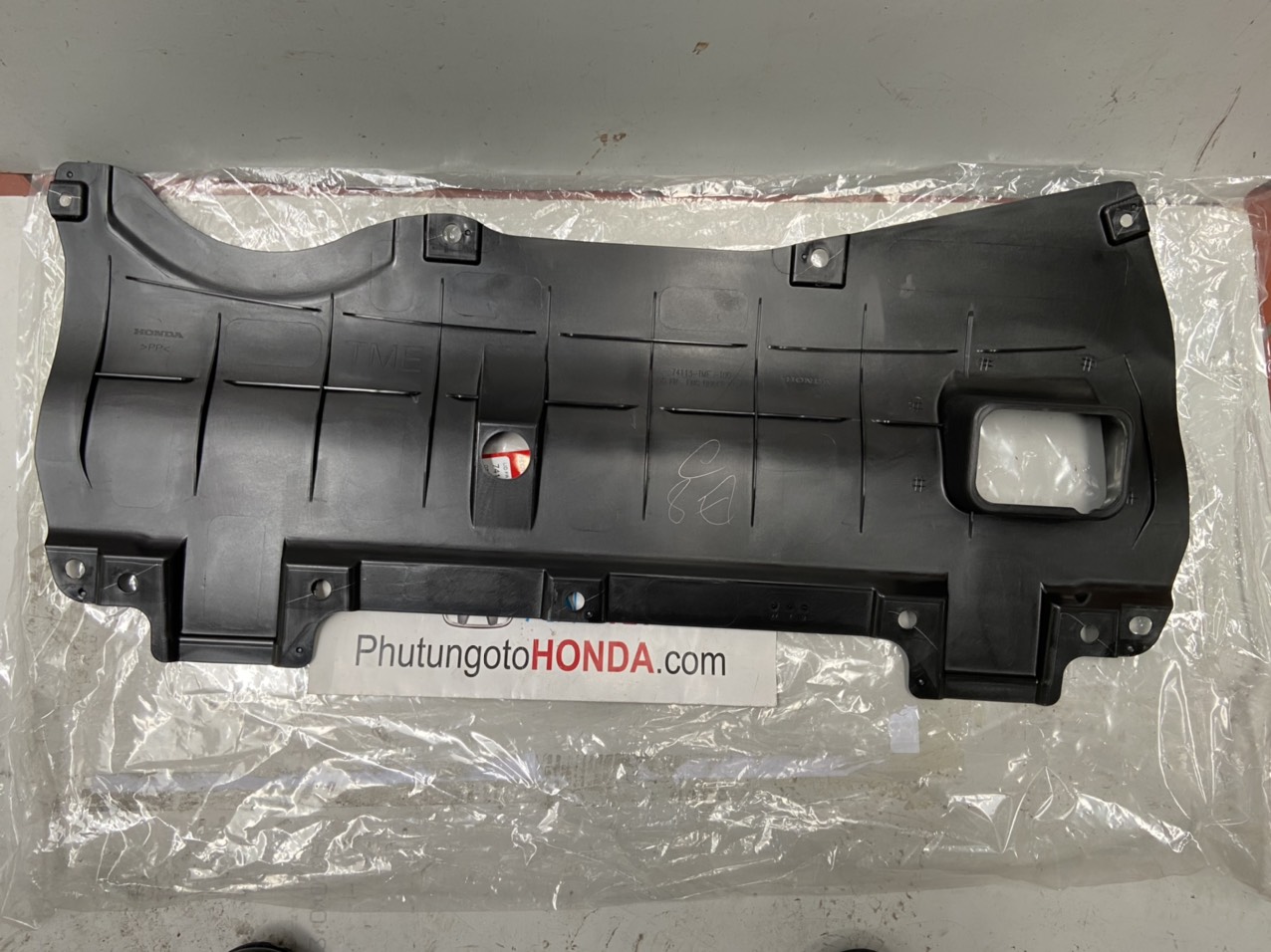 Chắn bùn gầm máy xe Honda CRV 2018-2022